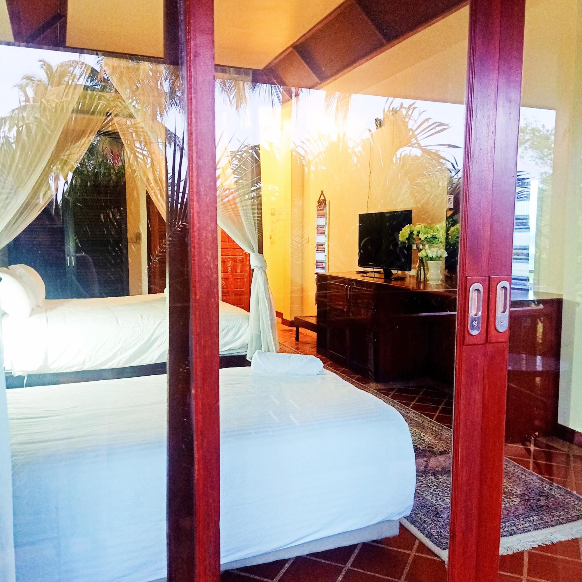 Siam Tara Resort Chiangkhong Chiang Khong Room photo